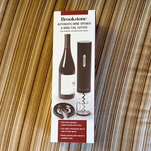 Brookstone Electric Wine Opener Set - Black